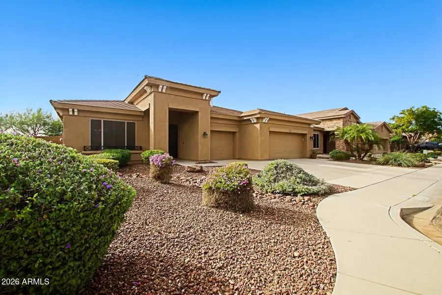 2011 W Spur Drive, Phoenix, AZ 85085 - #2