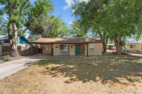 221 E Cavaness Avenue, Wickenburg, AZ 85390