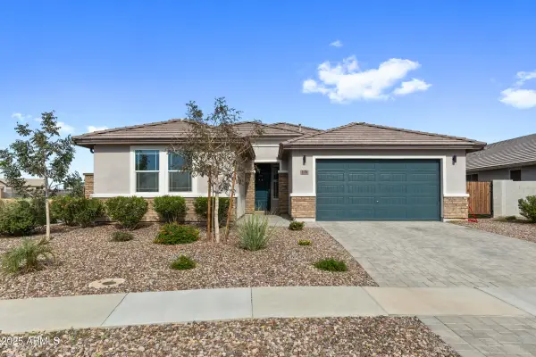 1170 E Meadowridge Drive, Casa Grande, AZ 85122