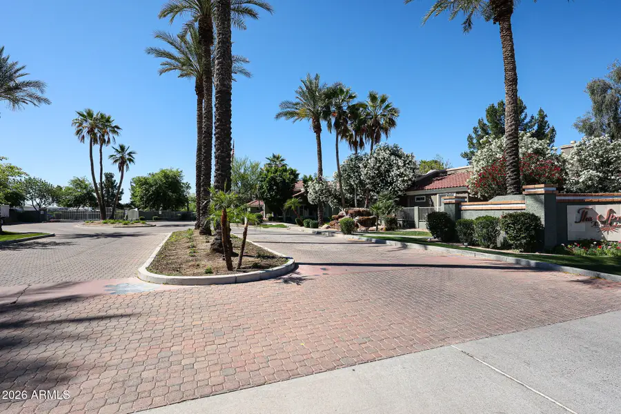 2929 W Yorkshire Drive #1128, Phoenix, AZ 85027 - #2