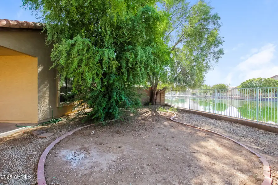 11017 W Wilshire Drive, Avondale, AZ 85392 - #2