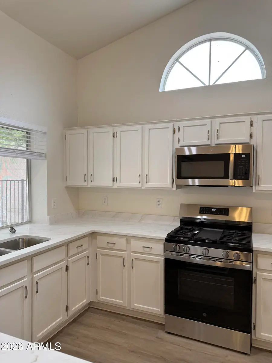 648 W Muirwood Drive, Phoenix, AZ 85045 - #2