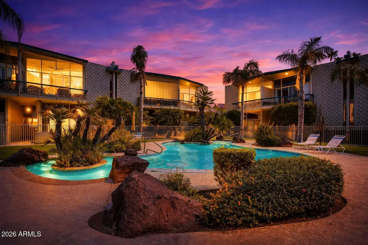 334 W Medlock Drive #D102, Phoenix, AZ 85013 - #1