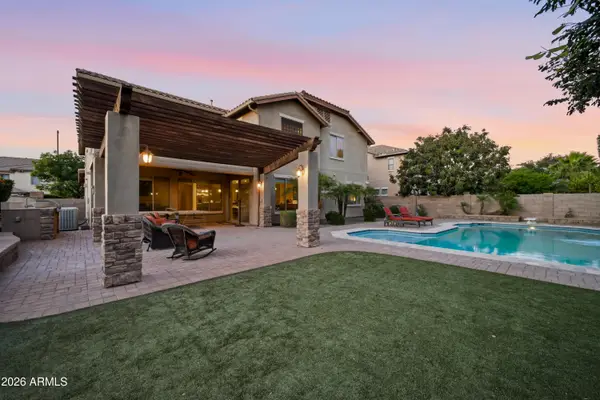 1377 E Glacier Place, Chandler, AZ 85249