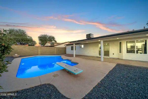 2412 E Dolphin Avenue, Mesa, AZ 85204