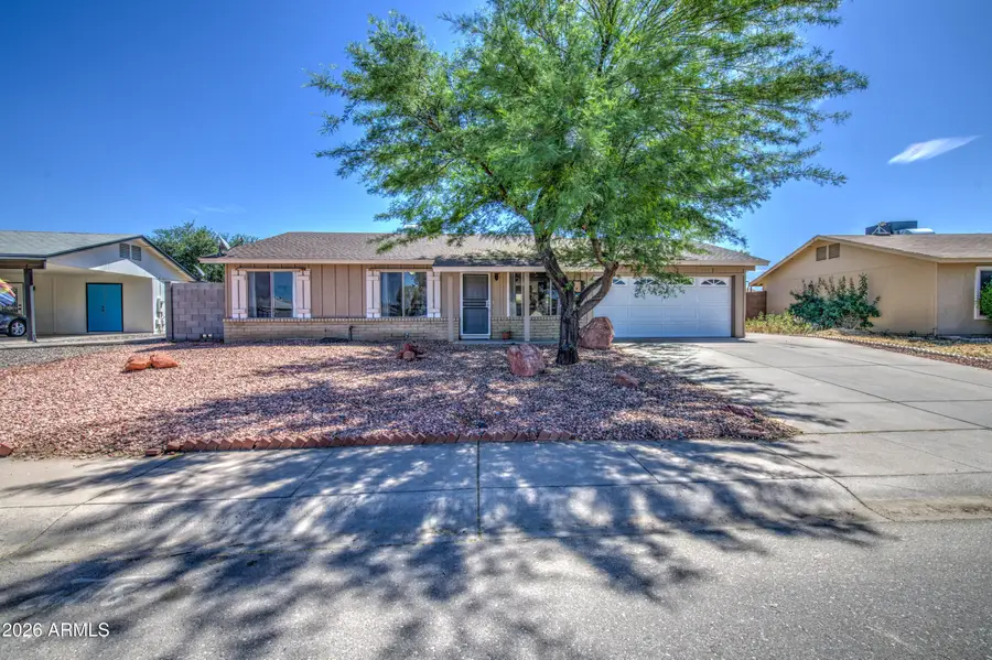 319 N Valencia Drive, Chandler, AZ 85226 - #3