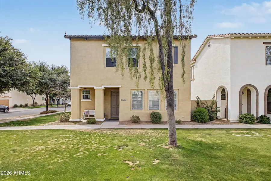 3589 S Fireside Trail, Gilbert, AZ 85297 - #2