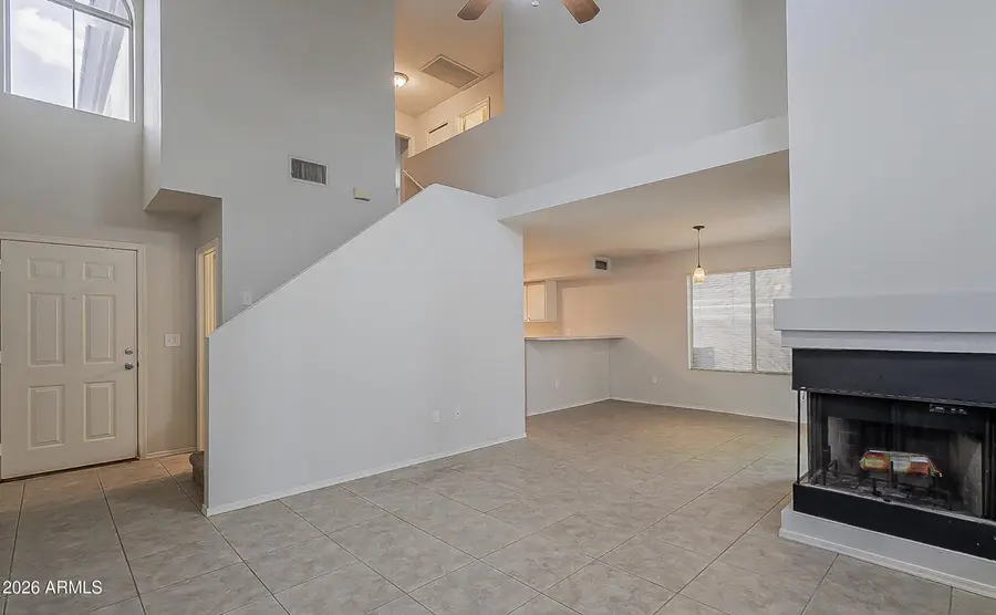 528 S Sunrise Drive, Gilbert, AZ 85233 - #2