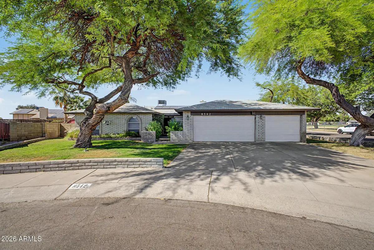8542 N 48th Lane, Glendale, AZ 85302 - #1