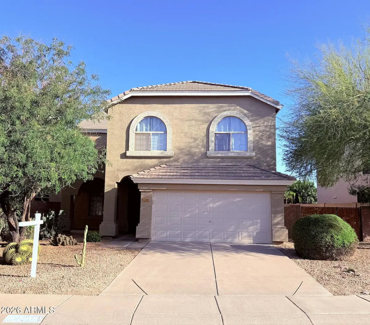 4208 E Tether Trail, Phoenix, AZ 85050 - #1