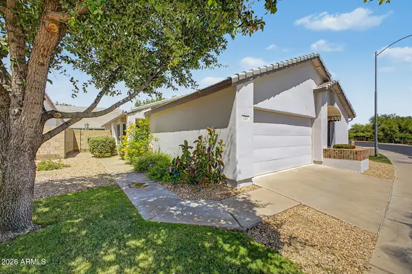 430 W Tierra Buena Lane, Phoenix, AZ 85023