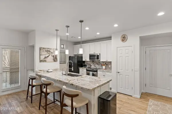 11500 E Cochise Drive #1071, Scottsdale, AZ 85259