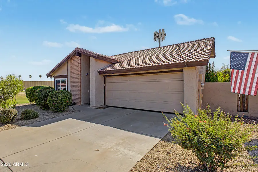 5221 E Saguaro Circle, Phoenix, AZ 85044 - #3