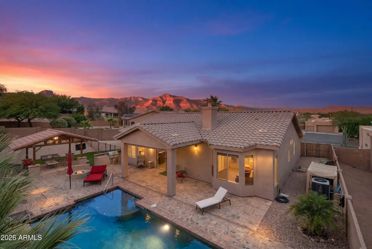 6358 S Vista Point Circle, Gold Canyon, AZ 85118 - #1