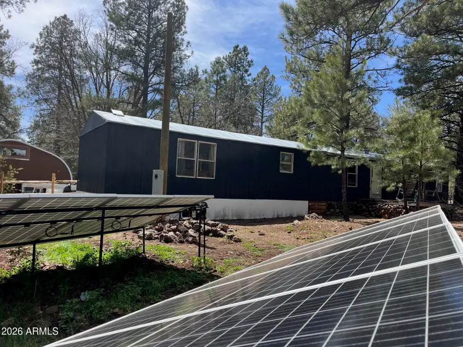 93 N Erickson Avenue, Parks, AZ 86018 - #3