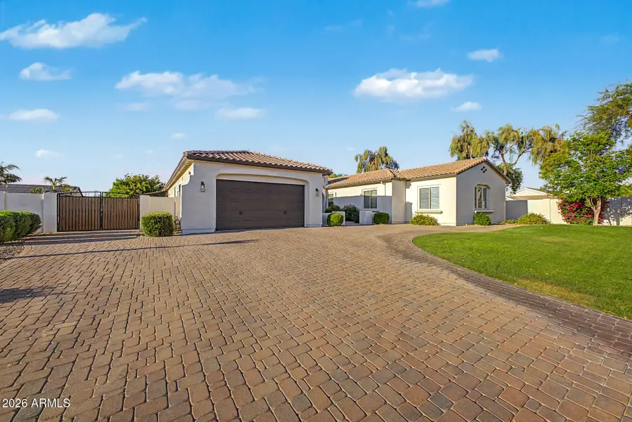 8406 W Louise Court, Peoria, AZ 85383 - #3