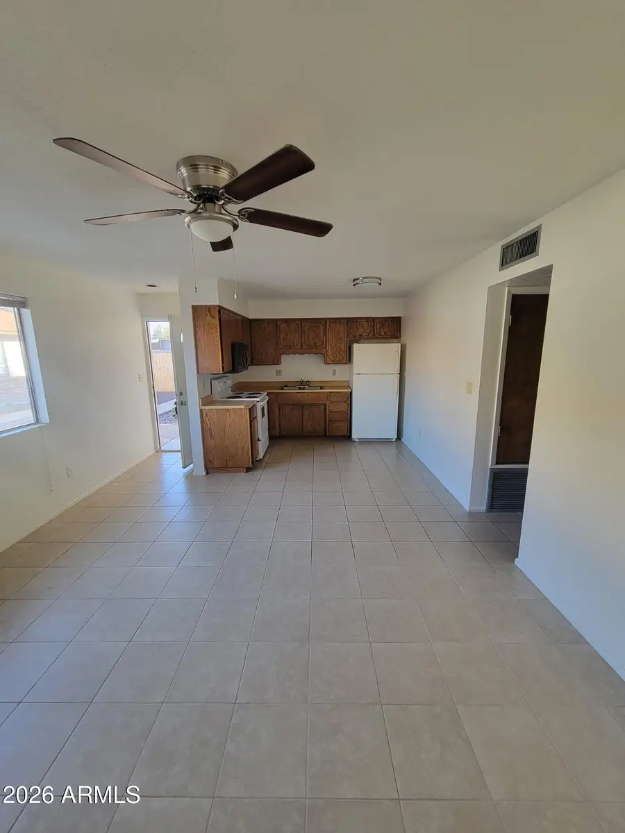 905 E Fountain Street, Mesa, AZ 85203 - #2