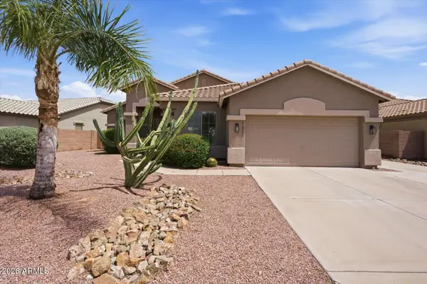 1311 S Canyon Oaks Way, Chandler, AZ 85286