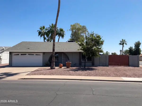 1359 S Almond Circle, Mesa, AZ 85204