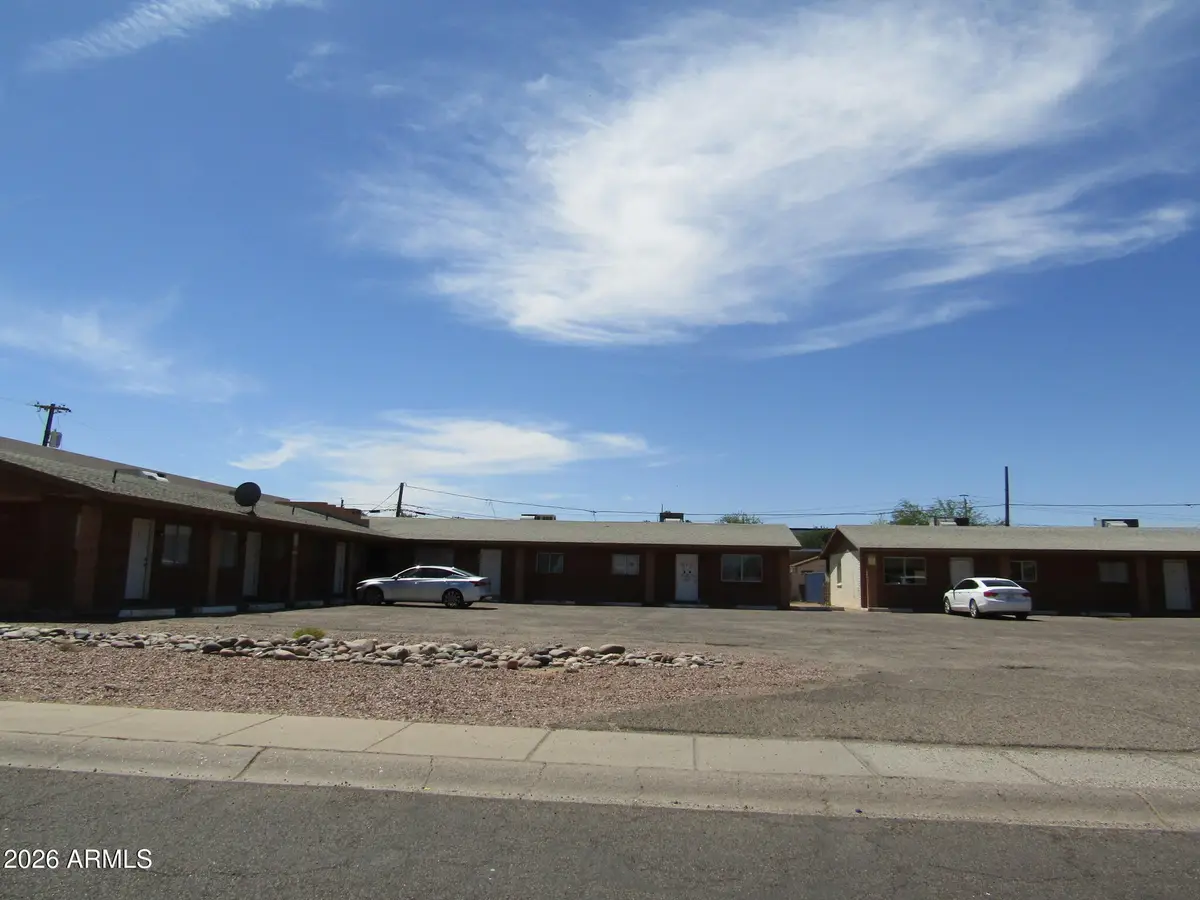 415 W 10th Street, Casa Grande, AZ 85122 - #1
