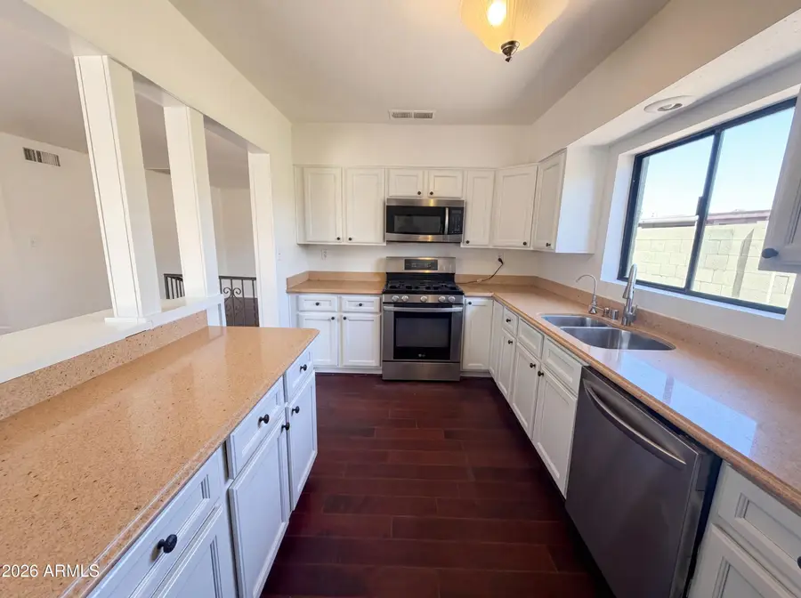 2326 W Paradise Drive, Phoenix, AZ 85029 - #2