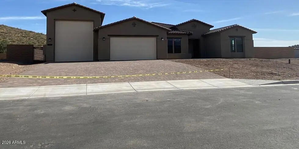11063 E Rio Bravo Road, Gold Canyon, AZ 85118 - #1