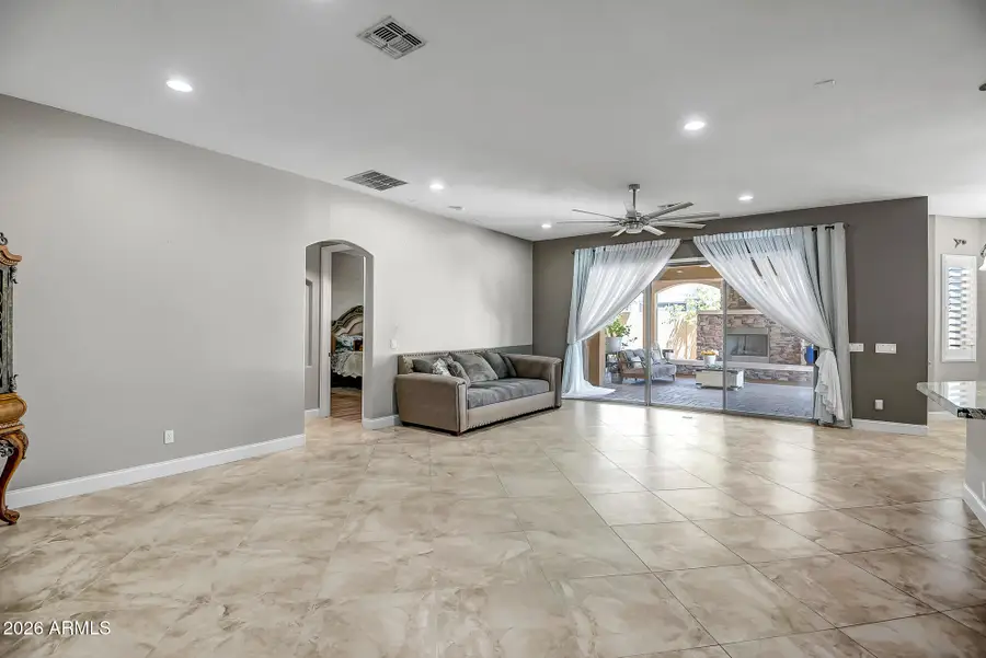 14806 W Windsor Avenue, Goodyear, AZ 85395 - #2