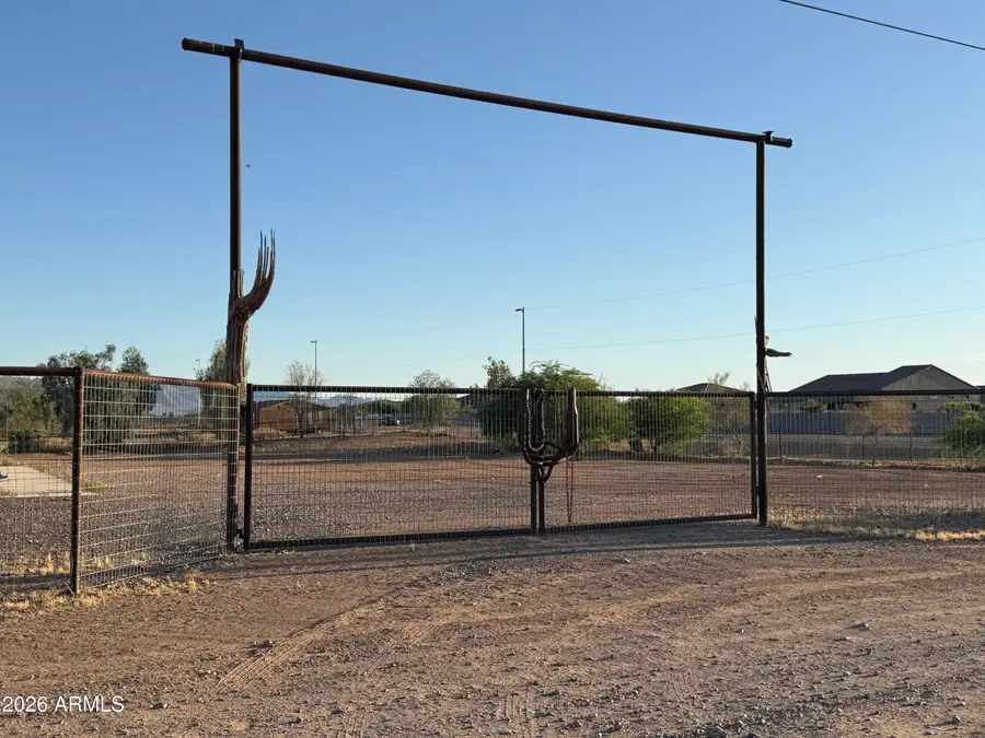 22227 W Dixileta Drive, Wittmann, AZ 85361 - #3