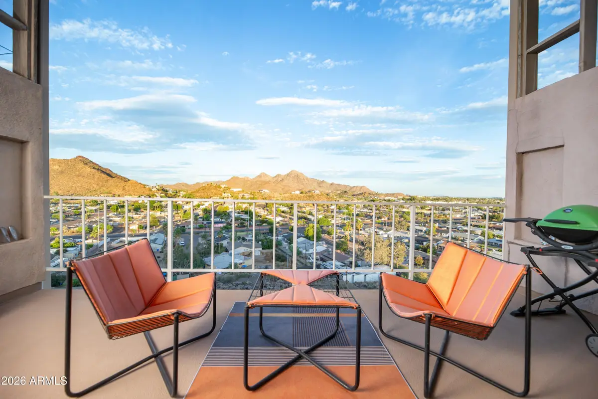 1057 E Butler Drive #B4, Phoenix, AZ 85020 - #1