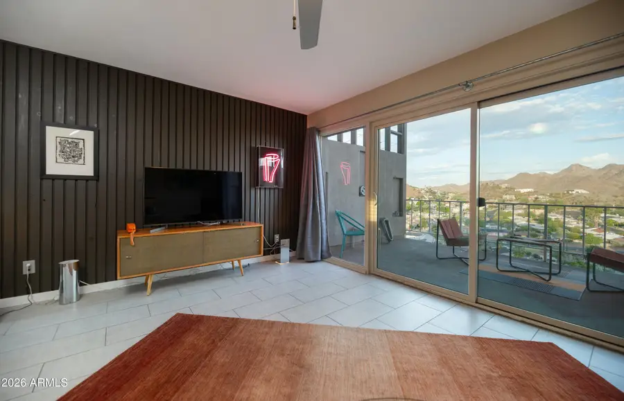 1057 E Butler Drive #B4, Phoenix, AZ 85020 - #3