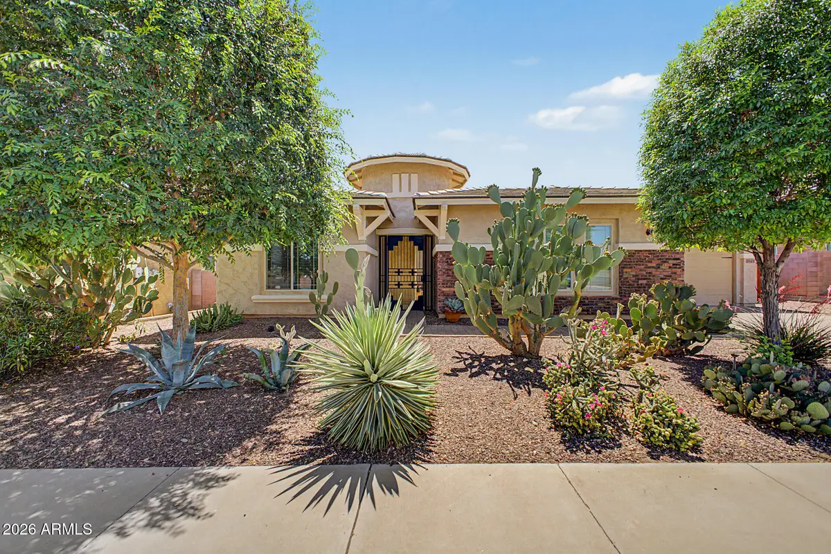 18471 W Paradise Lane, Surprise, AZ 85388 - #1