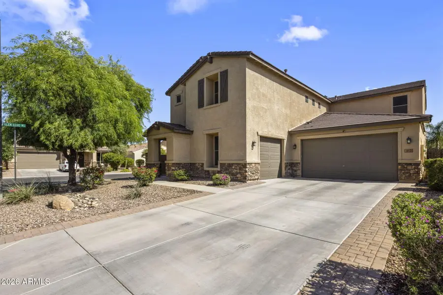 1013 W Blue Ridge Drive, San Tan Valley, AZ 85140 - #2