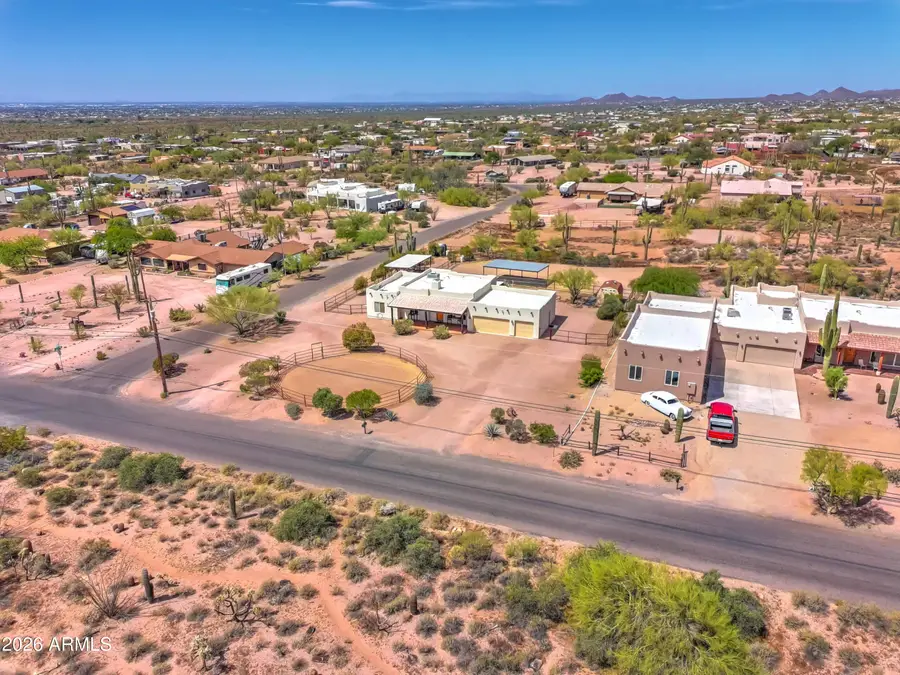 4642 N Tomahawk Road, Apache Junction, AZ 85119 - #2