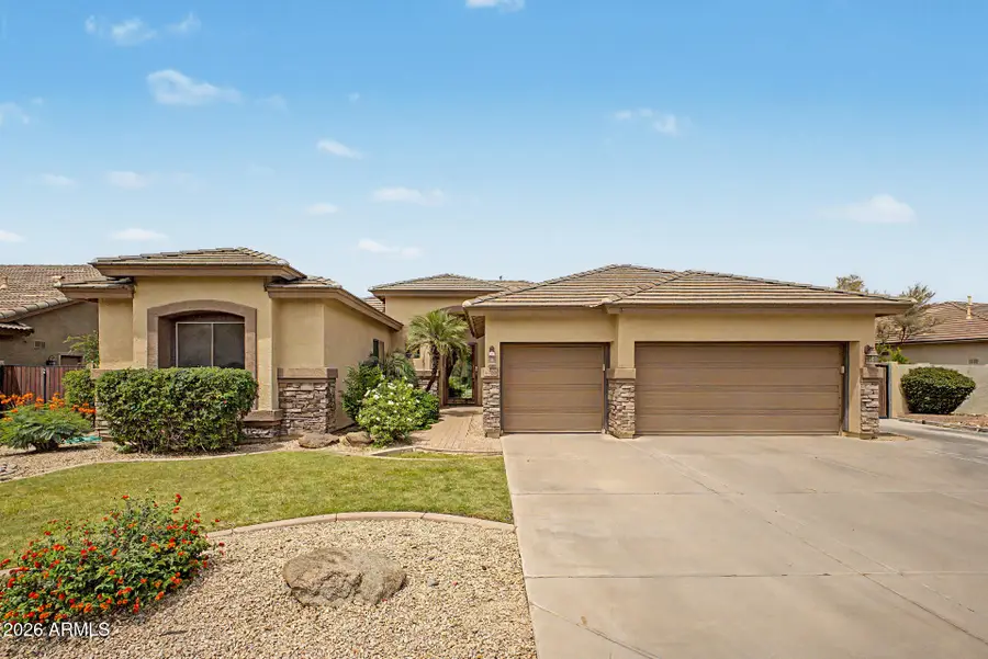 6720 S Crestview Drive, Gilbert, AZ 85298 - #2
