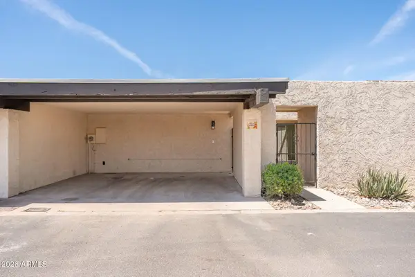 2808 N 61st Street, Scottsdale, AZ 85257