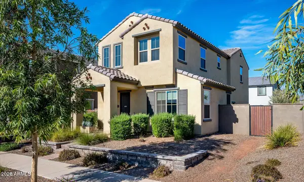 2016 W Trotter Trail, Phoenix, AZ 85085
