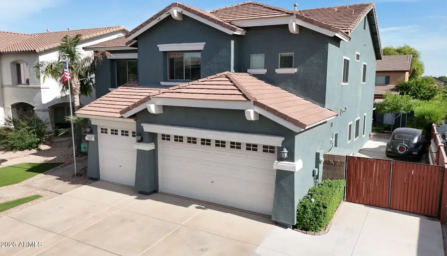 783 E Chelsea Drive, San Tan Valley, AZ 85140 - #2