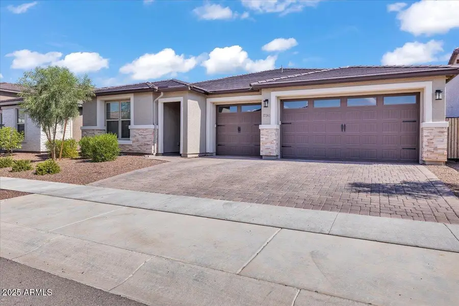 17593 W Red Fox Road, Surprise, AZ 85387 - #3