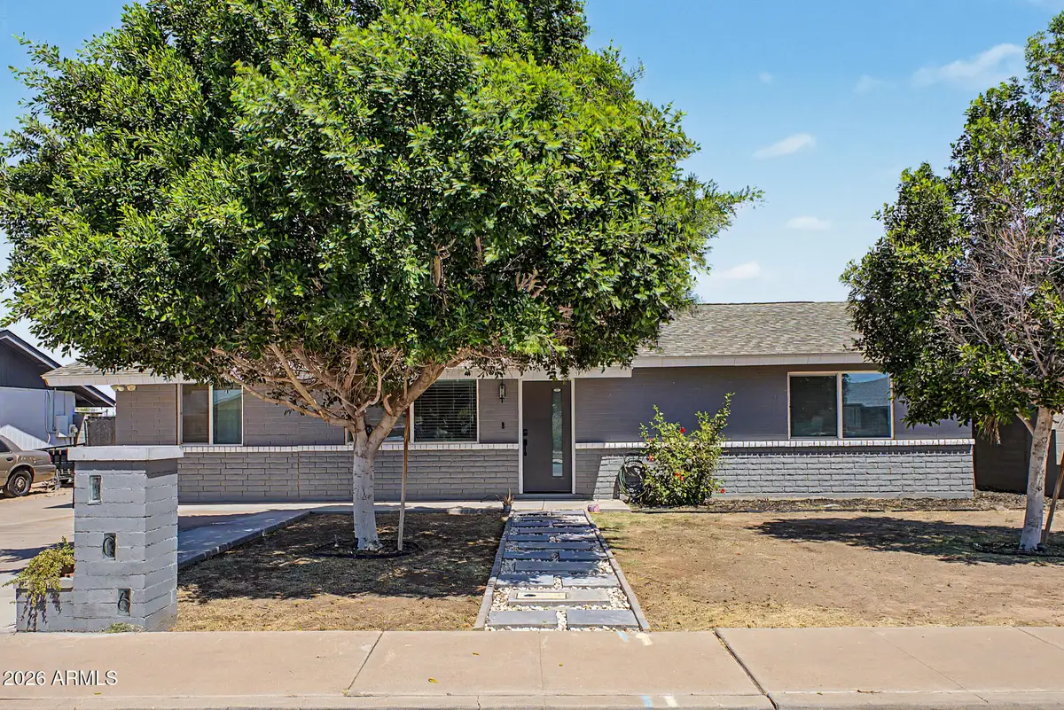 106 E Indigo Street, Mesa, AZ 85201 - #1