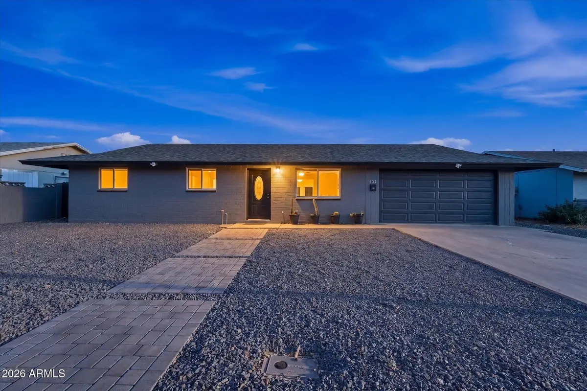 221 W Indigo Street, Mesa, AZ 85201 - #1
