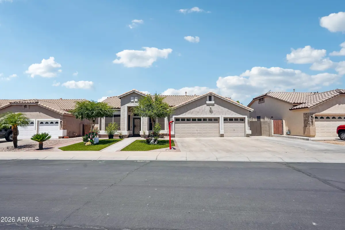 8334 W Marlette Avenue, Glendale, AZ 85305 - #1