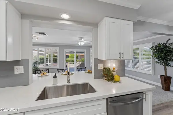 10826 W Brookside Drive, Sun City, AZ 85351