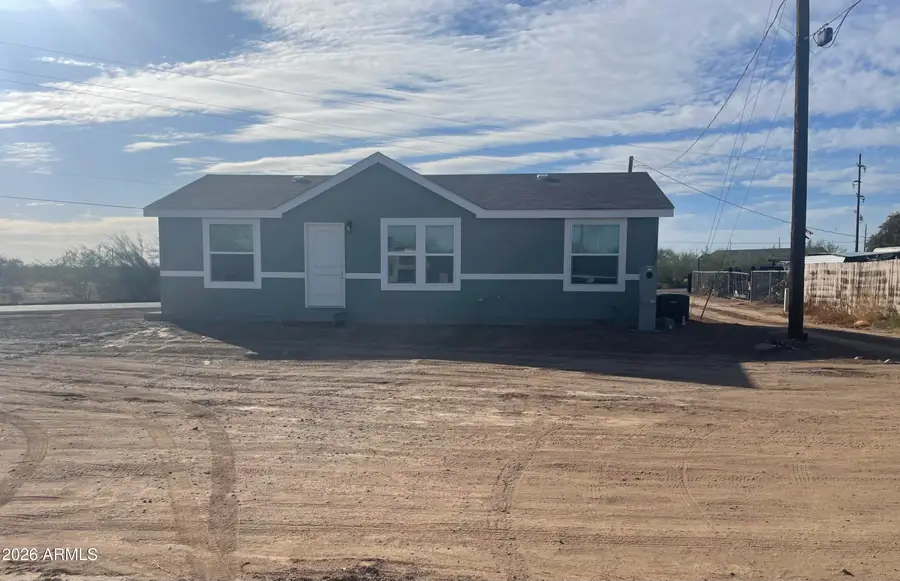 32424 S Pine Street, Wittmann, AZ 85361 - #2