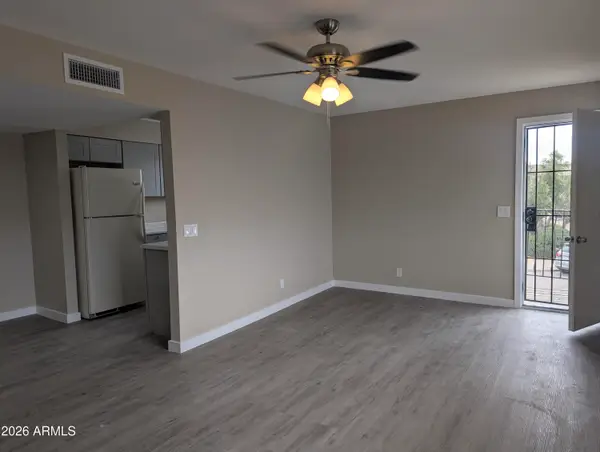 4714 E Belleview Street, Phoenix, AZ 85008
