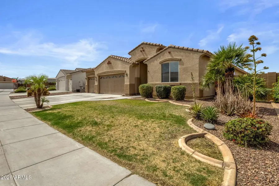 1013 W Brangus Way, San Tan Valley, AZ 85143 - #2