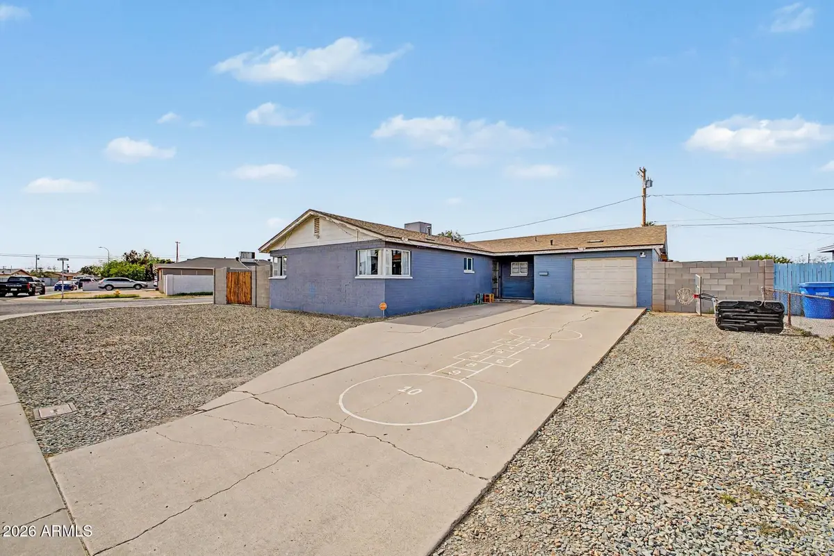 4738 W Fairmount Avenue, Phoenix, AZ 85031 - #1