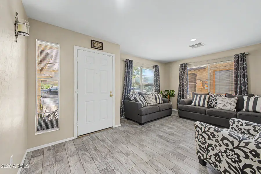2916 W Glass Lane, Phoenix, AZ 85041 - #3
