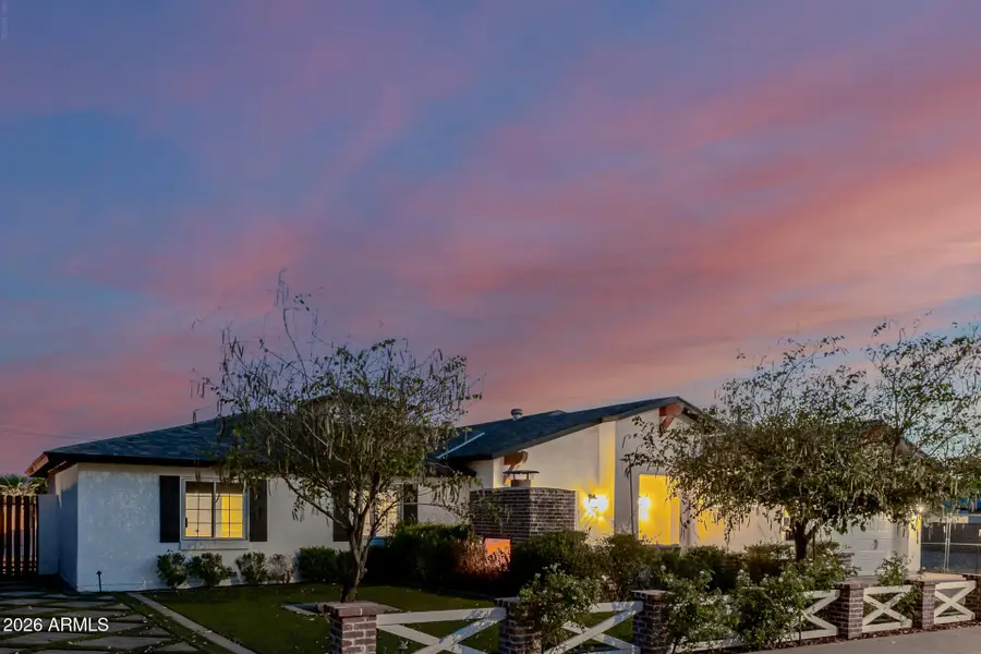 4021 E Glenrosa Avenue, Phoenix, AZ 85018 - #2