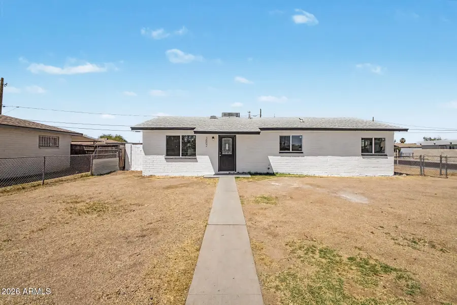 3602 W Almeria Road, Phoenix, AZ 85009 - #2