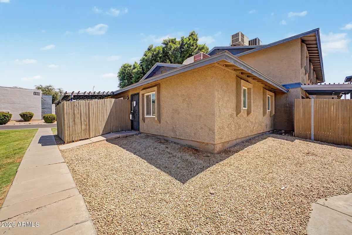 286 W Palomino Drive #17, Chandler, AZ 85225 - #1